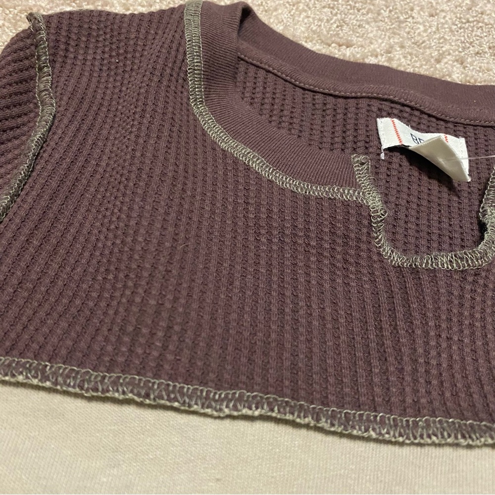 NWT {Urban Outfitters | BDG} Sabine Spliced Thermal Top | Chocolate ~ Size M - Picture 10 of 16